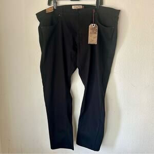 Hudson & Barrow Black Chino Pants with Relaxed Fit